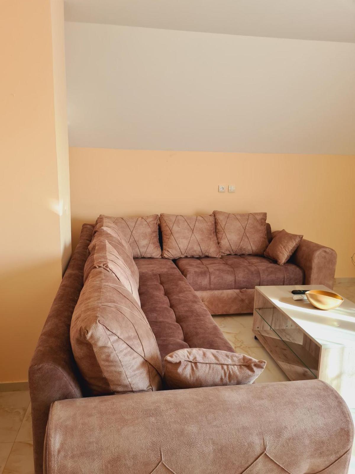 Apartmani Jasmina 兹拉蒂博尔 外观 照片