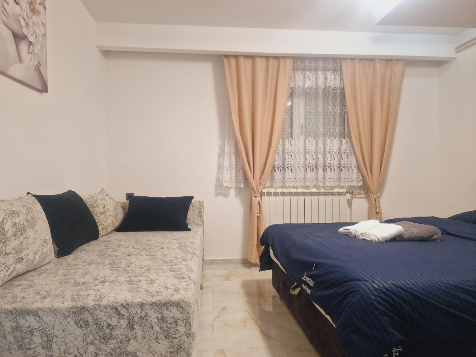 Apartmani Jasmina 兹拉蒂博尔 外观 照片