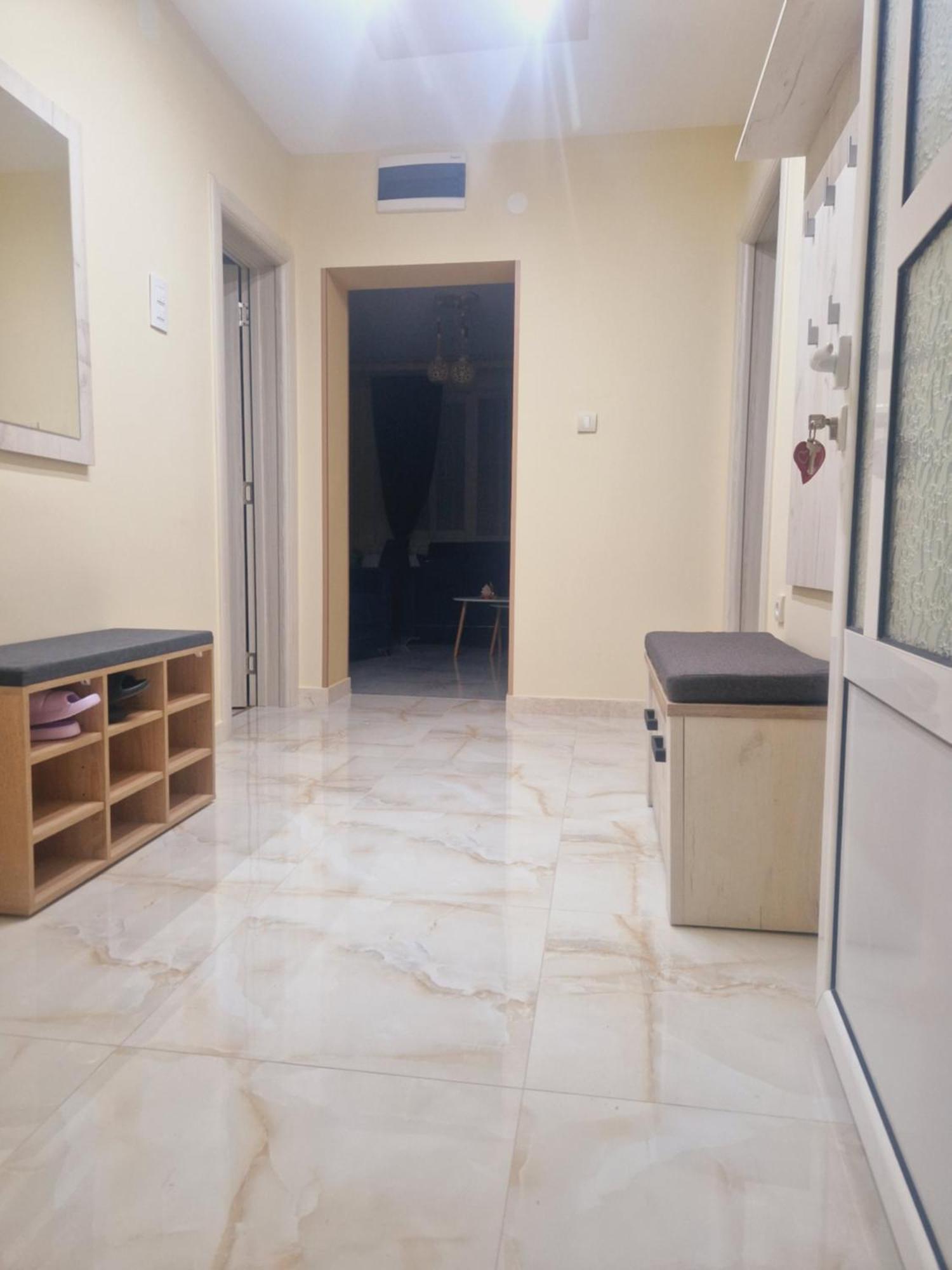 Apartmani Jasmina 兹拉蒂博尔 外观 照片
